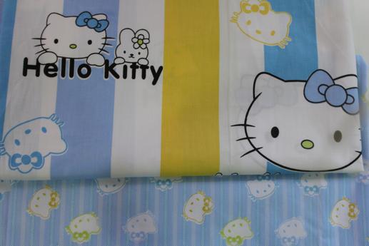 Ткань для постельного белья сатин, Hello Kitty, желтые/белые/голубые полоски | Textile Plaza