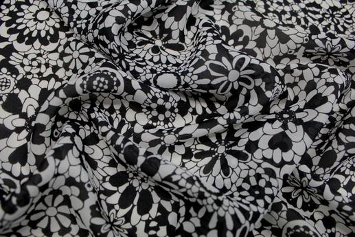 Шовк Італія чорно-білий квітковий принт | Textile Plaza