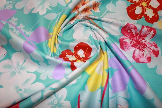 Ткань для постельного белья, цветы на голубом фоне | Textile Plaza