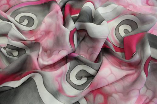 Шовк Італія принт завитки на ніжному сіро-рожевому фоні | Textile Plaza