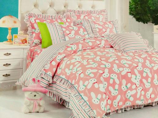 Ткань для детского постельного белья, зайчики на розовом фоне | Textile Plaza