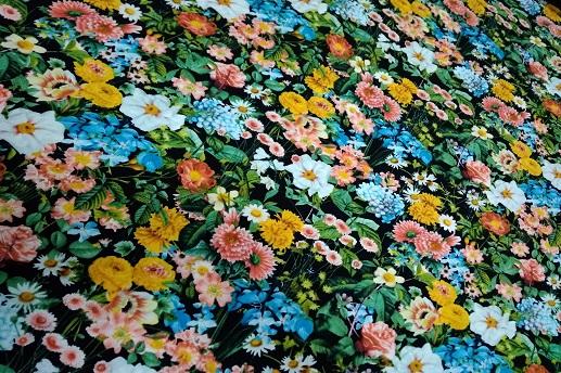 Вискоза штапель принт луговые цветы на черном | Textile Plaza