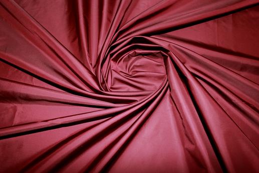 Плащова тканина колір бордовий | Textile Plaza