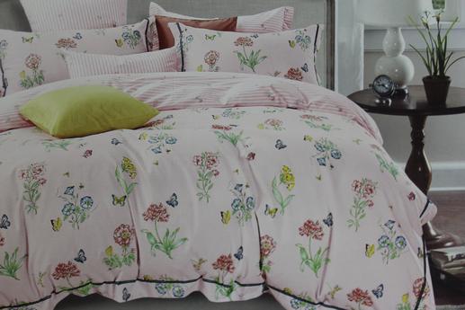 Сатин для постельного белья, мелкие цветы на полосатом фоне (компаньон) | Textile Plaza