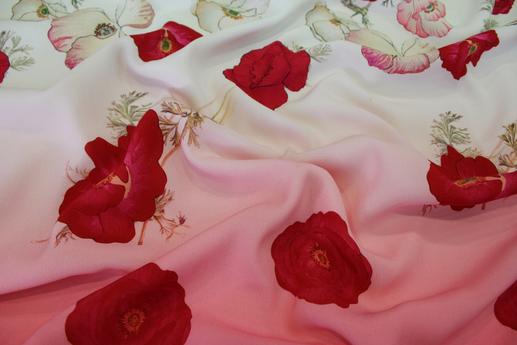 Вискоза Италия принт маки на красно-белом фоне (купон) | Textile Plaza