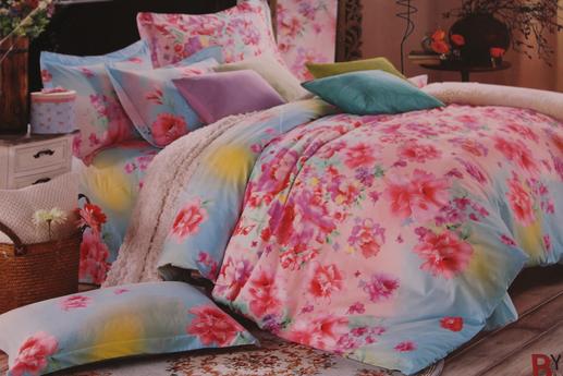Сатин для постельного белья, крупные цветы на розово-голубом фоне | Textile Plaza