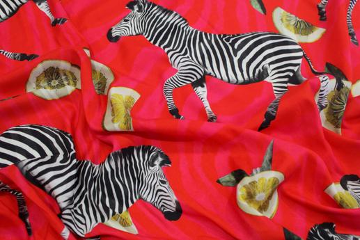 Шовк Dolce & Gabbana принт зебри і лимони на червоному фоні | Textile Plaza