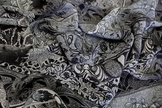 Шовк Італія абстрактний принт на сірому (купон) | Textile Plaza